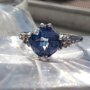 "On Hold" Stunning 6 diamond checkerboard cut stone in 10kt white gold ring sz 7